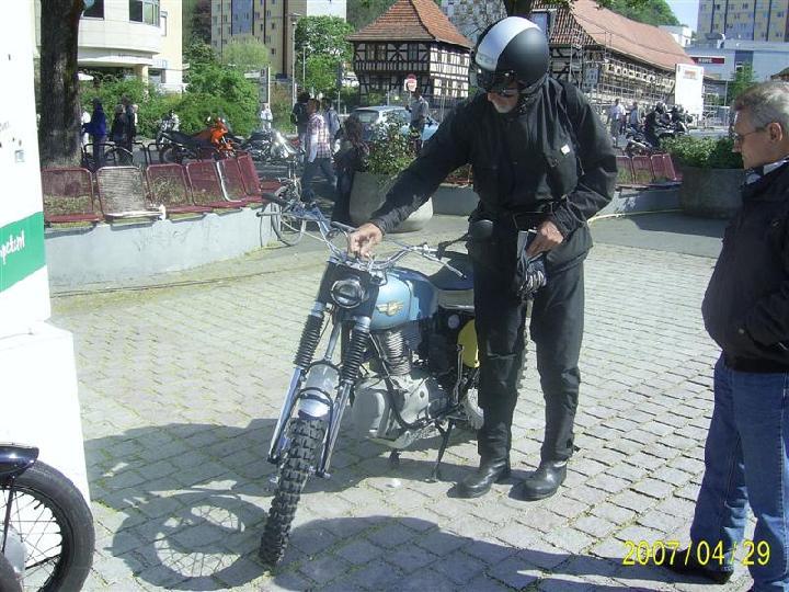 sa411107 111.jpg